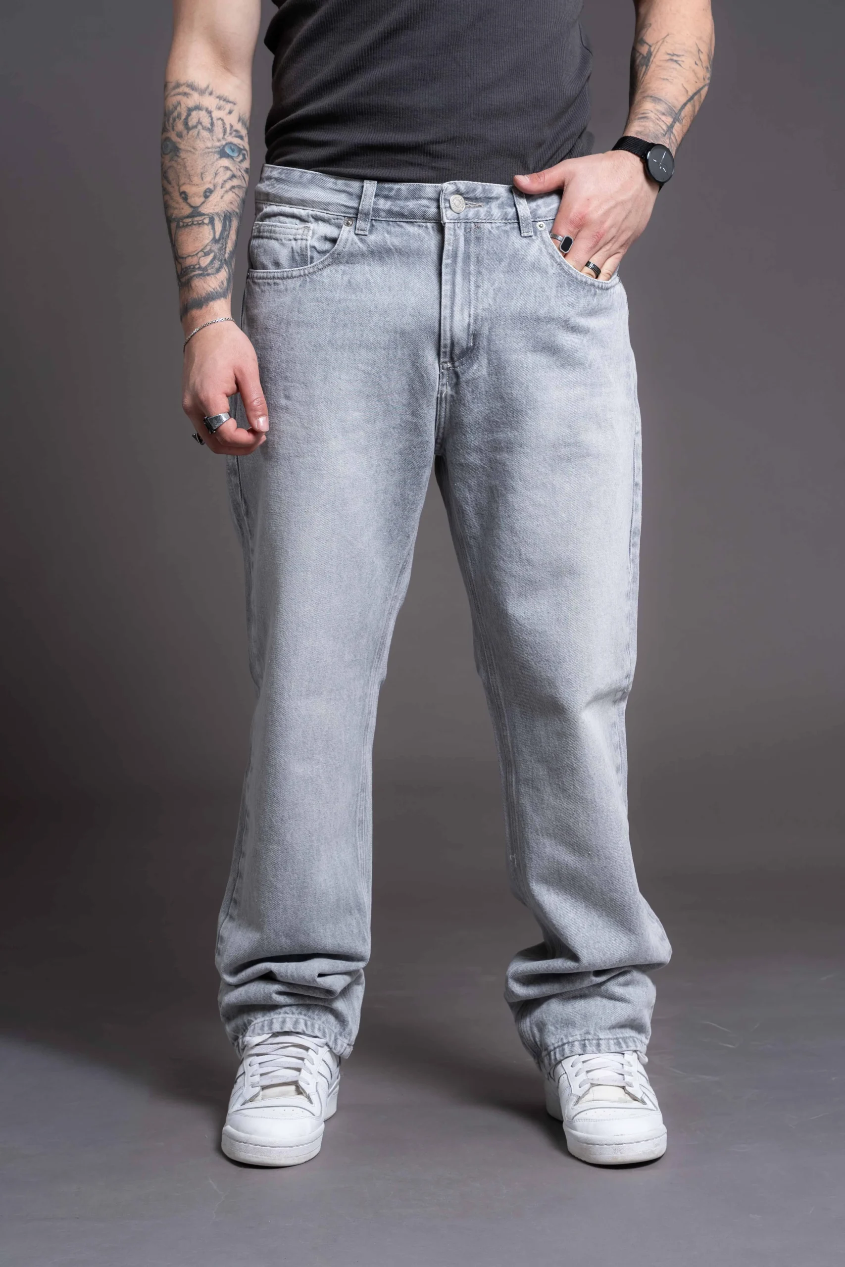 Alternative view of Jeans Frost