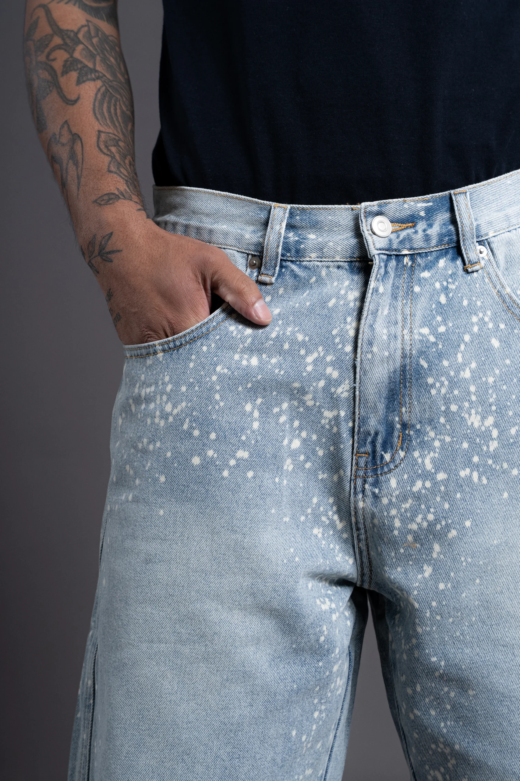 Alternative view of Bermuda denim
